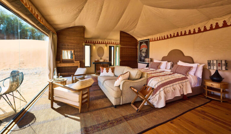 Overnight luxury desert camp